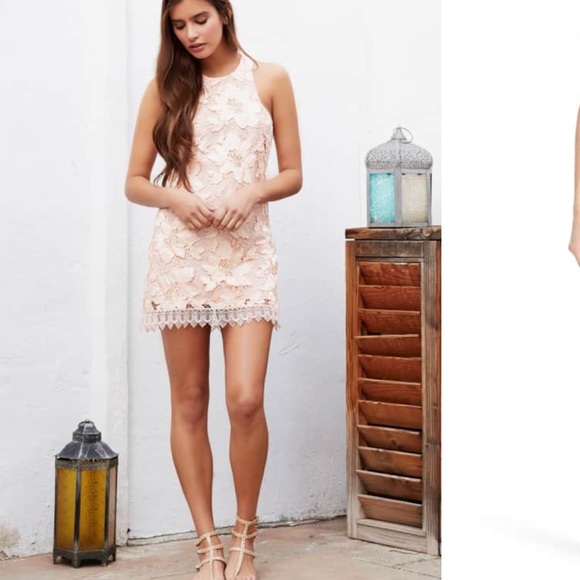 Lovers + Friends Dresses & Skirts - Lovers + Friends “caspian” lace dress